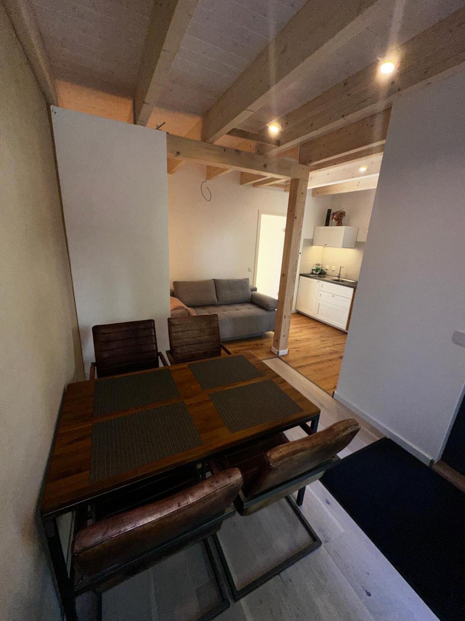 Ferienwohnung Stenja - Made Of Wood Dresda Esterno foto